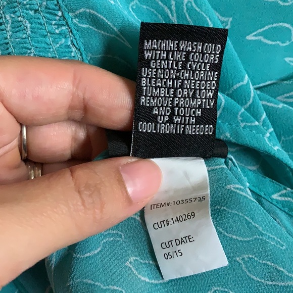 FINAL🚨Torrid button up sleeve teal bird print top 4 - Picture 4 of 4